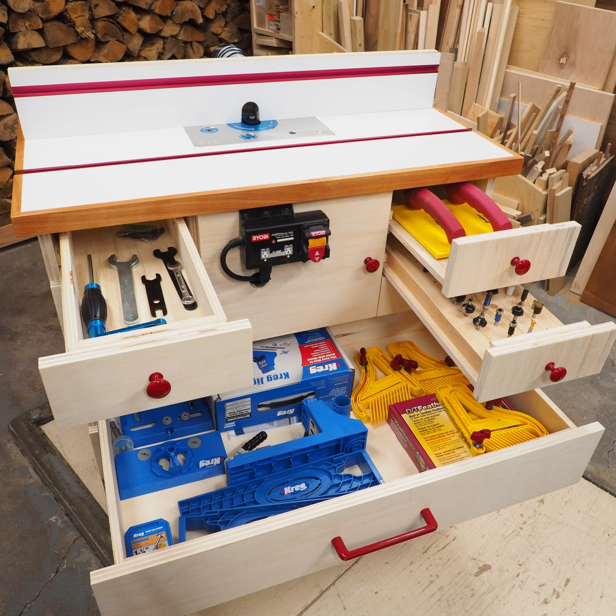 Router Table and Cabinet | Build Plans
