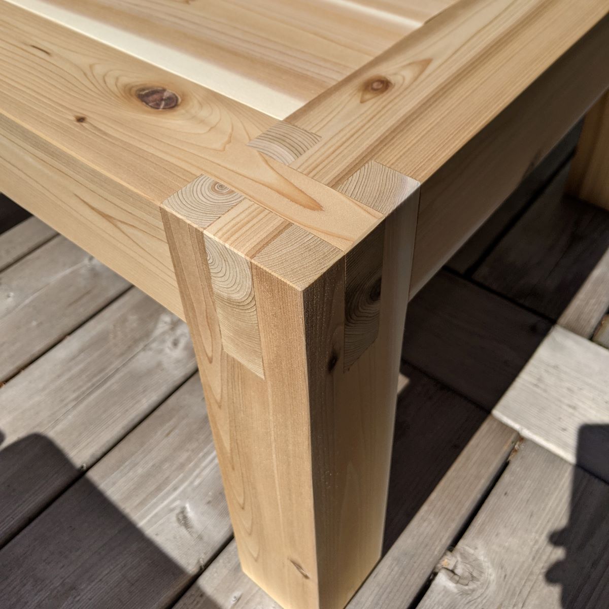 Castle Joint Coffee Table | Build Plans