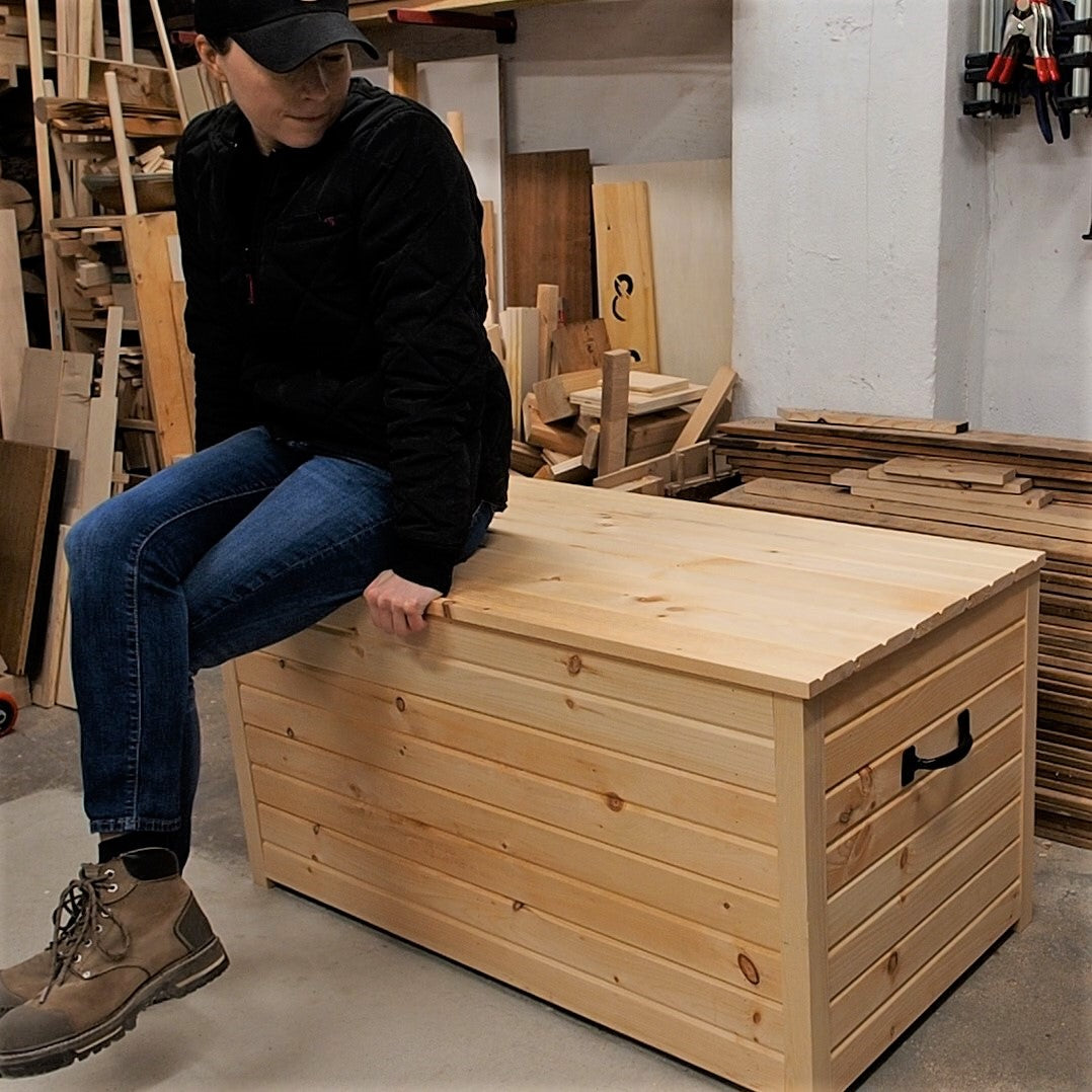 Wooden Storage Chest | Build Plans